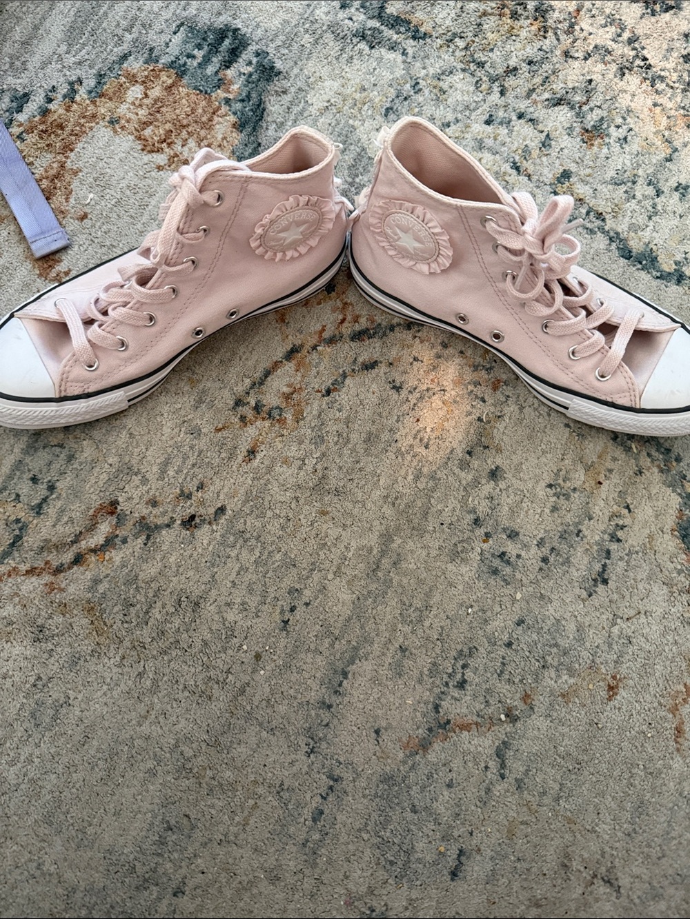 Converse
Classic High-Top Canvas Sneakers - Light Pink bows down back